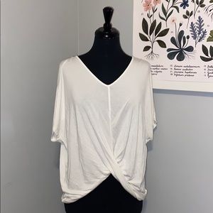 AE V Neck Twist Top